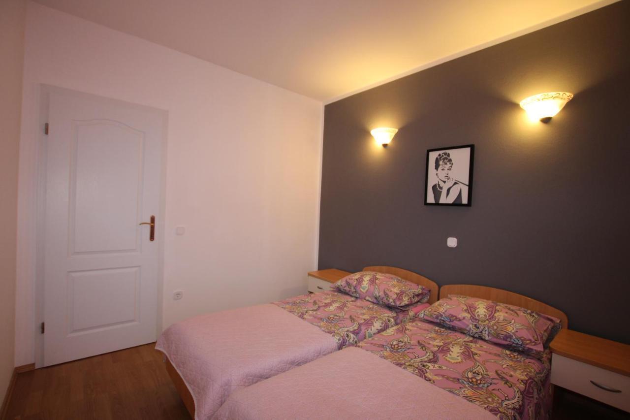 Apartments Markus Poreč Extérieur photo